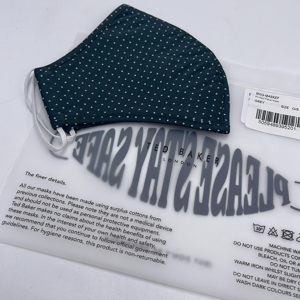 Ted Baker Polka Dot Face Mask TED BAKER LONDON Reversible Reusable FACE NWT - Picture 9 of 13